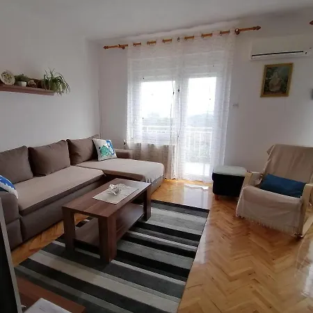 Varelija Апартаменты Брибир