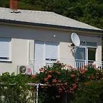 Apartment Varelija
