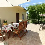 Varelija Apartment *