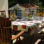 Apartment Varelija *